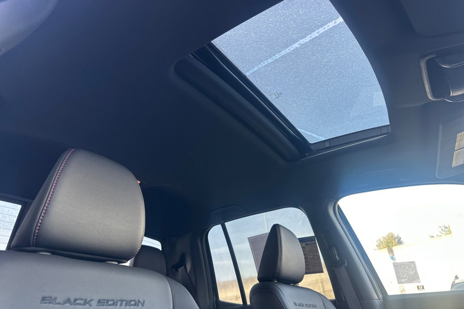 Used 2025 Honda Ridgeline Black Edition image 19