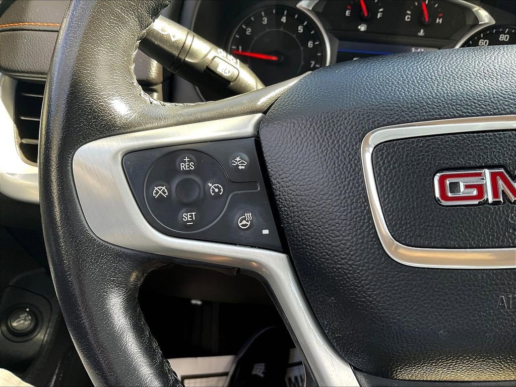 Used 2020 GMC Terrain SLT w/ Preferred Package FWD image 10