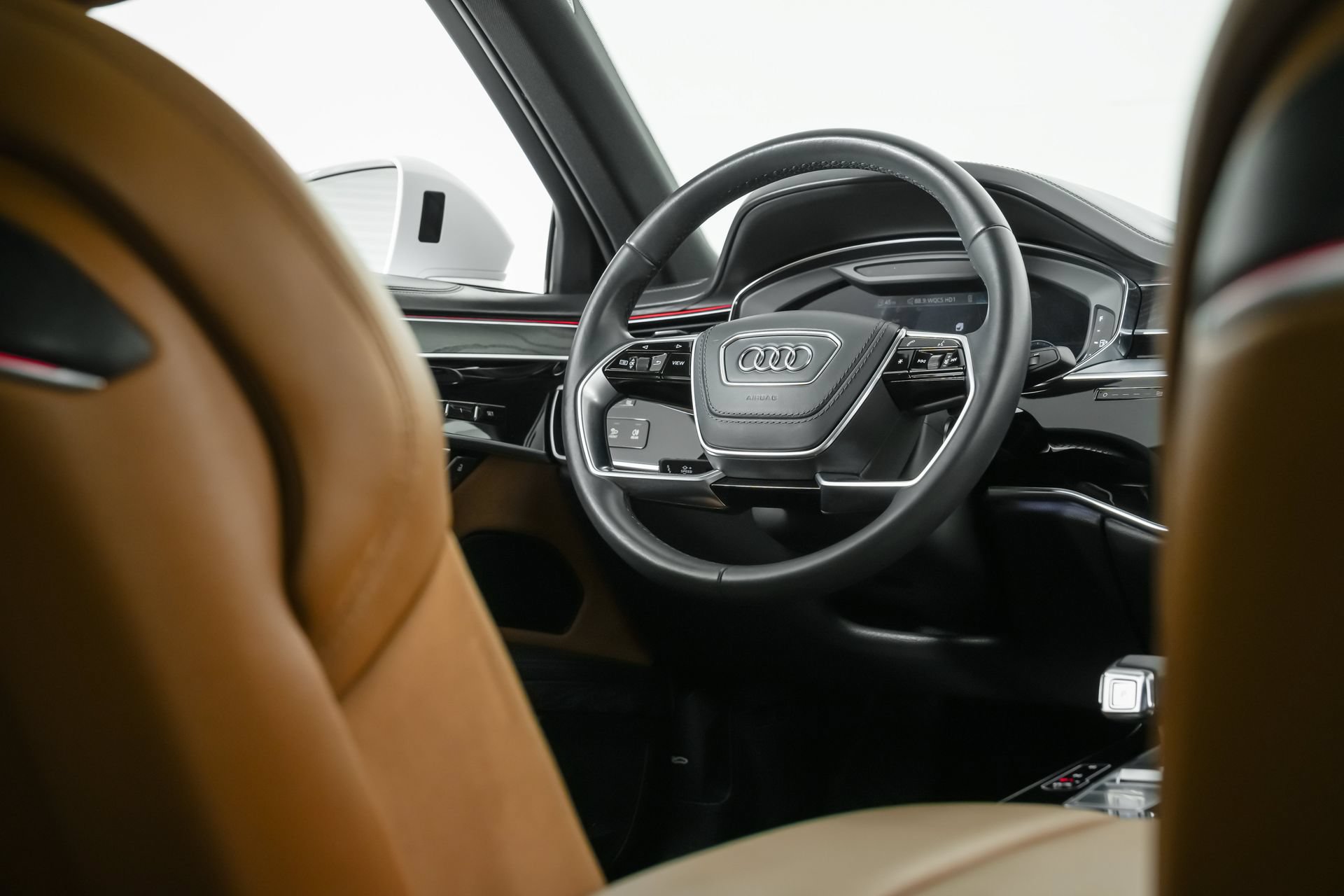 Used 2023 Audi A8 L 3.0T w/ Luxury Package AWD/4WD image 31