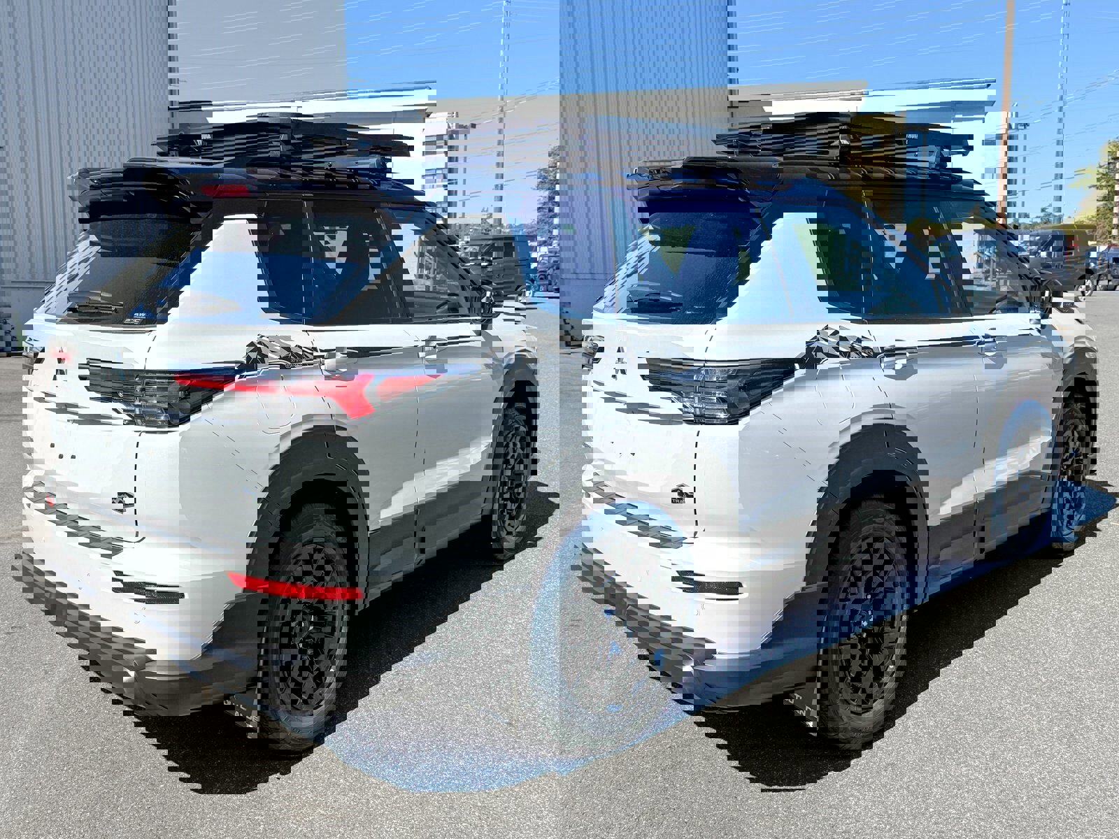 New 2025 Mitsubishi Outlander AWD image 7