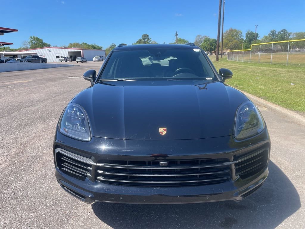 Used 2019 Porsche Cayenne image 2