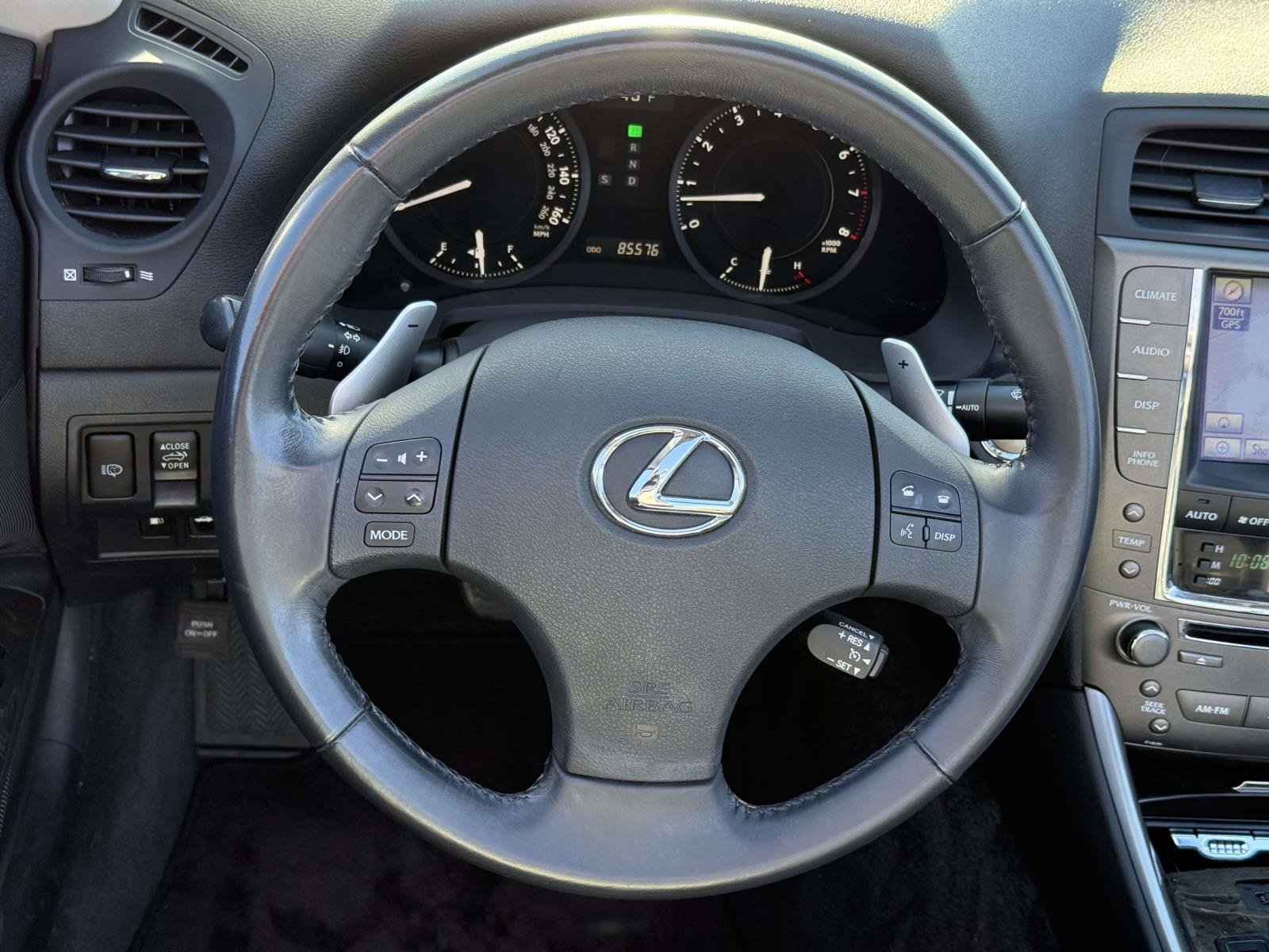 Used 2010 Lexus IS 350C RWD image 10
