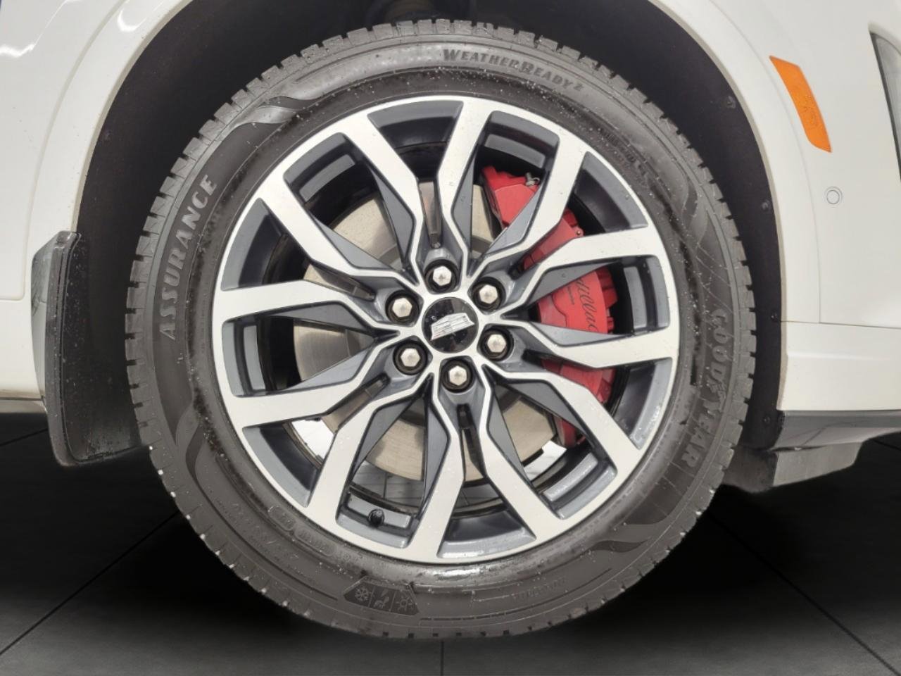 Certified 2022 Cadillac XT6 Sport w/ Technology Package image 4