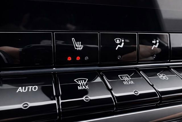 Used 2025 Chevrolet Colorado Z71 image 22