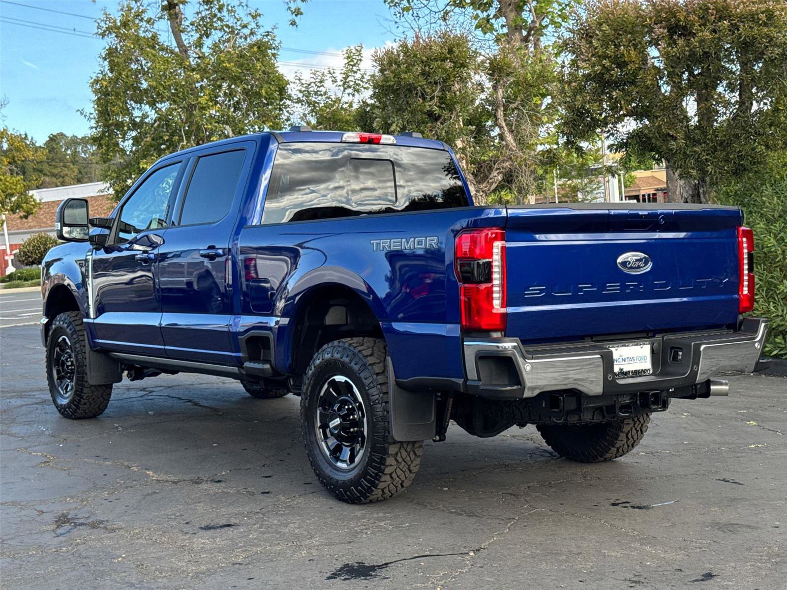 Used 2026 Ford F250 Lariat w/ Tremor Off-Road Package AWD/4WD image 13