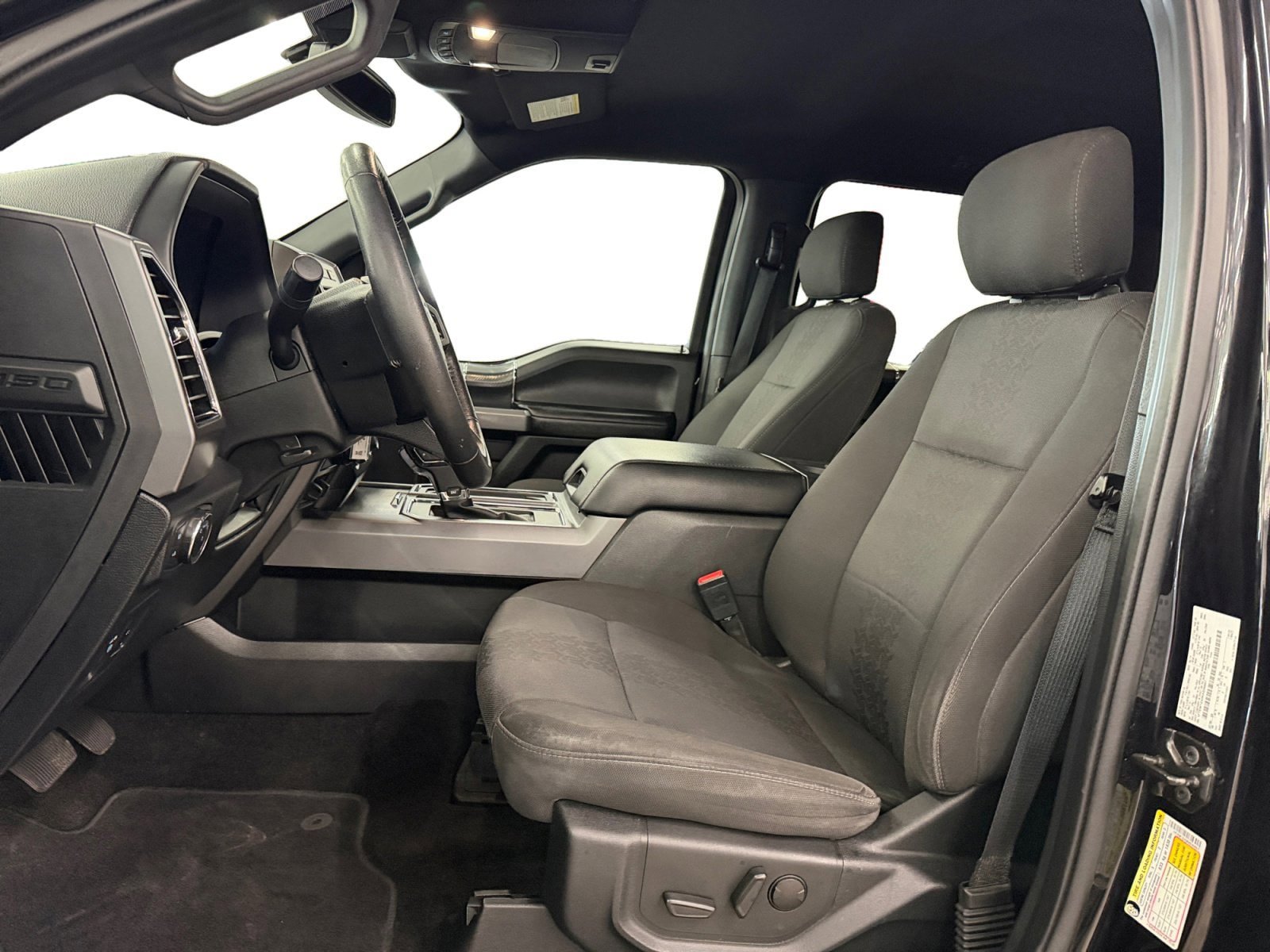 Used 2019 Ford F150 XLT w/ Equipment Group 302A Luxury image 9