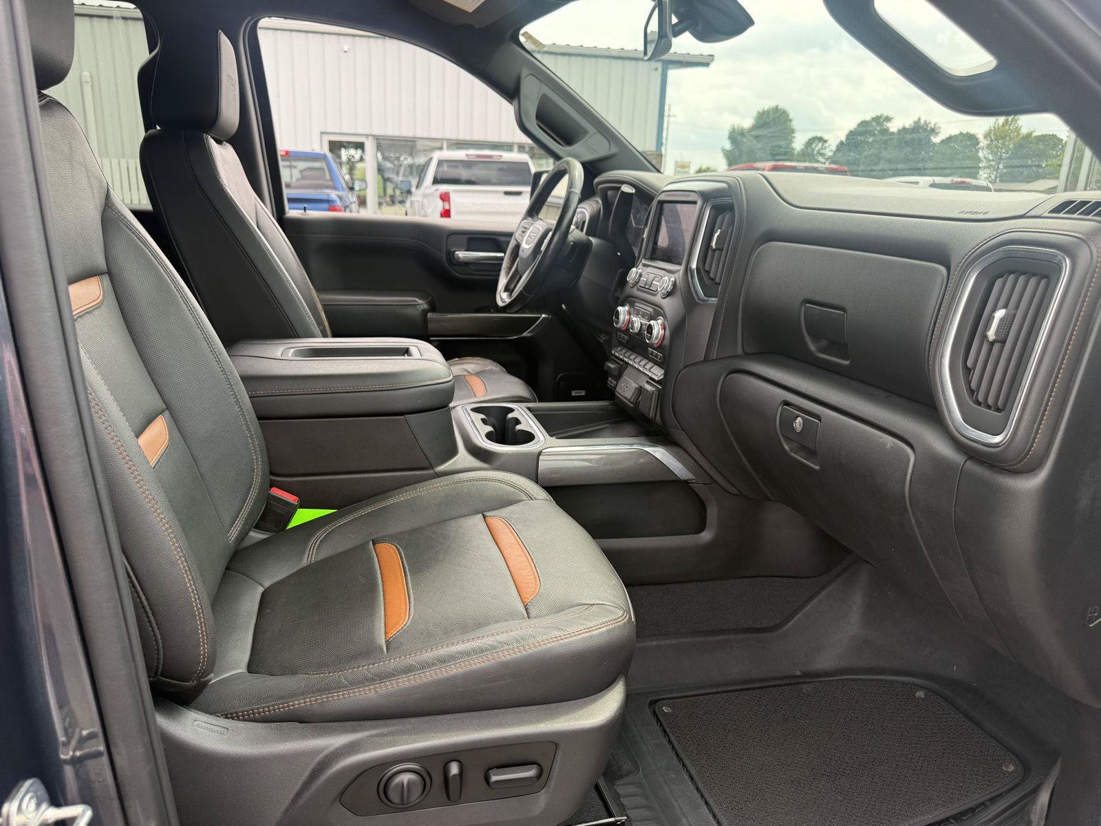 Used 2021 GMC Sierra 1500 AT4 w/ AT4 Preferred Package AWD/4WD image 22