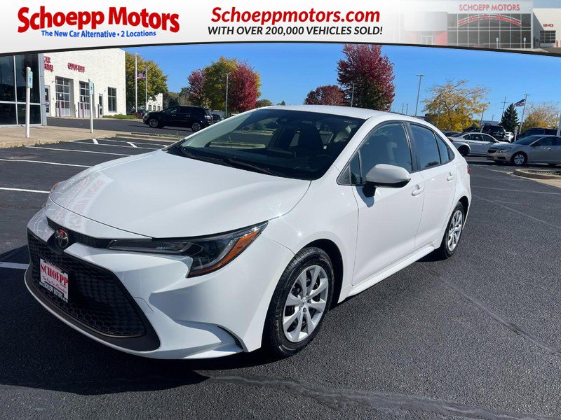 Used 2021 Toyota Corolla LE image 1