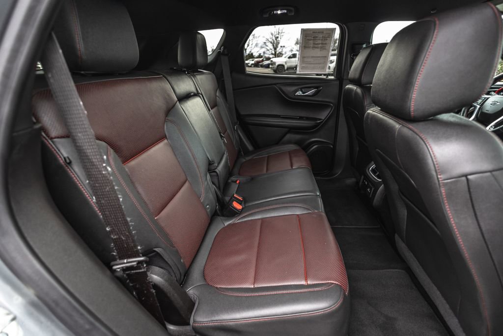 Used 2025 Chevrolet Blazer RS image 33