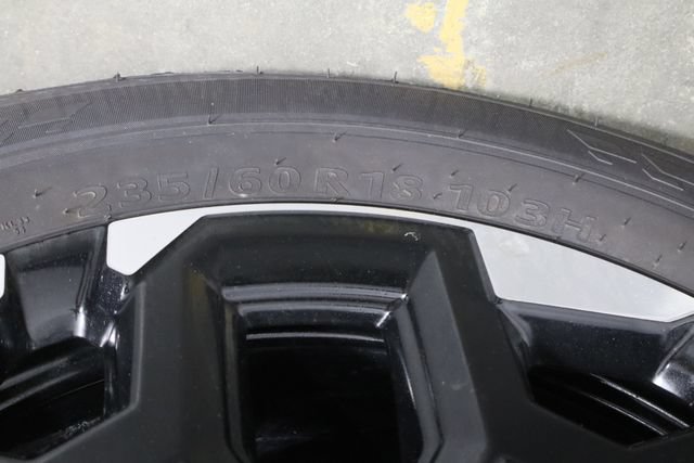 Used 2025 Kia Sorento S FWD image 38