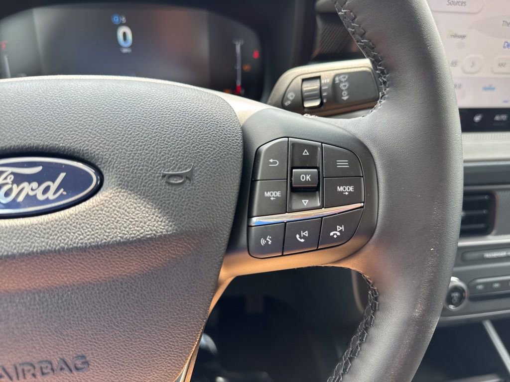 New 2025 Ford Maverick XLT w/ XLT Luxury Package image 23
