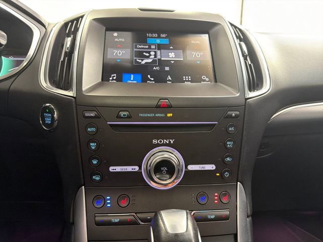 Used 2018 Ford Edge Titanium w/ Equipment Group 302A AWD/4WD image 40