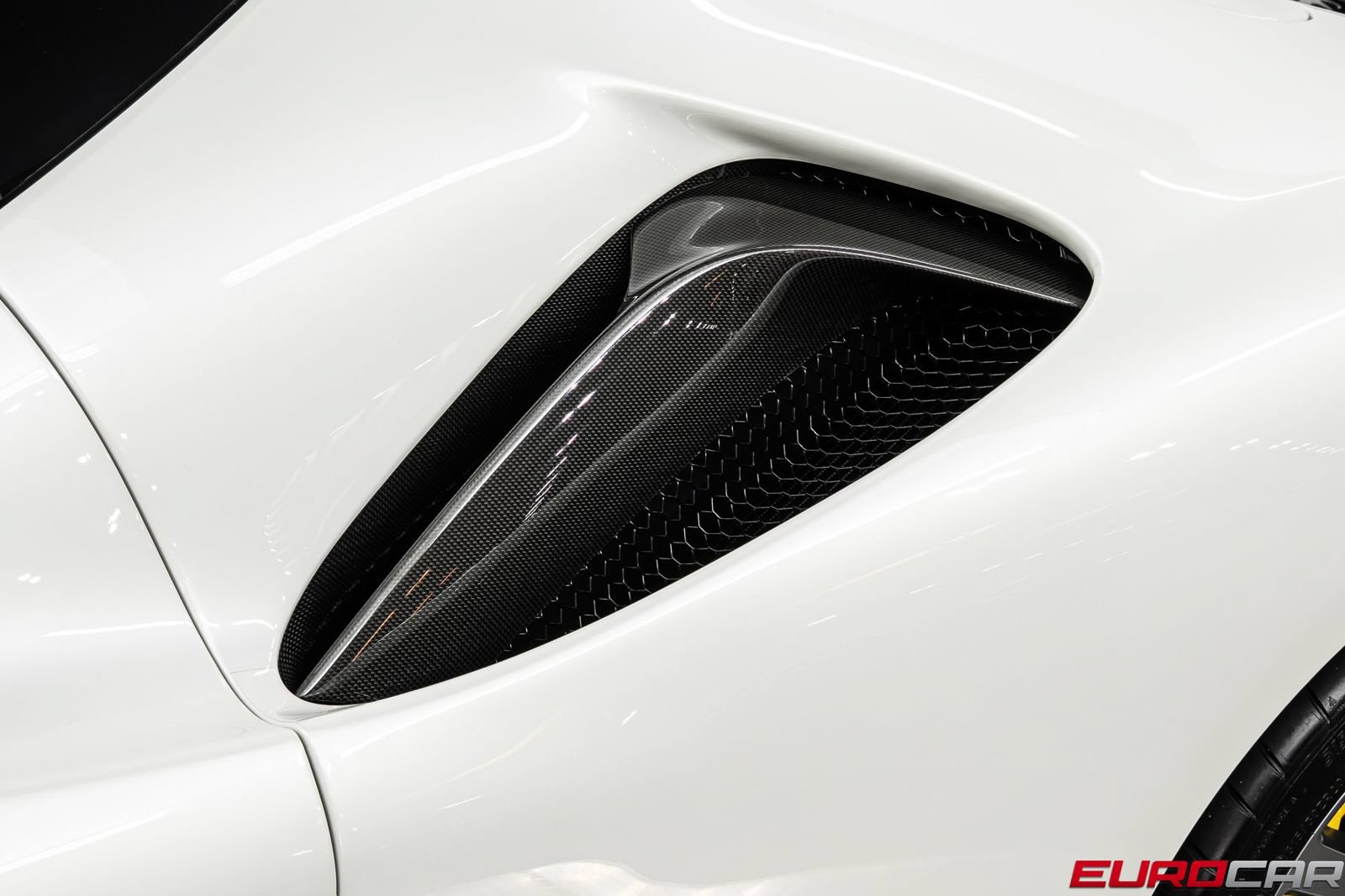 Used 2023 Ferrari SF90 Stradale AWD/4WD image 18