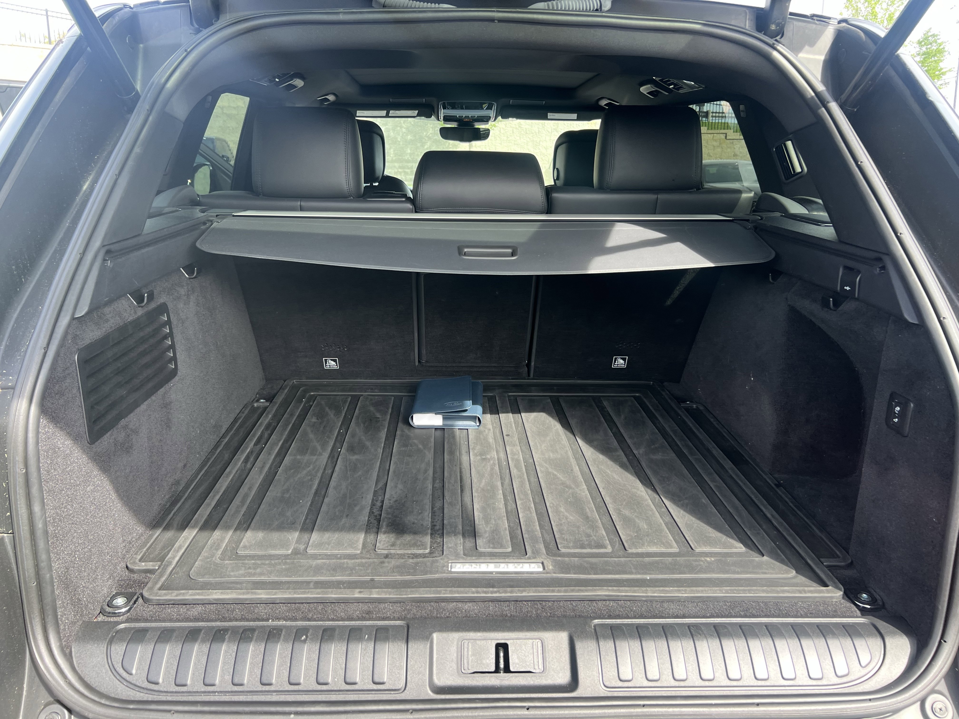 Certified 2022 Land Rover Range Rover Sport HSE Silver Edition image 34