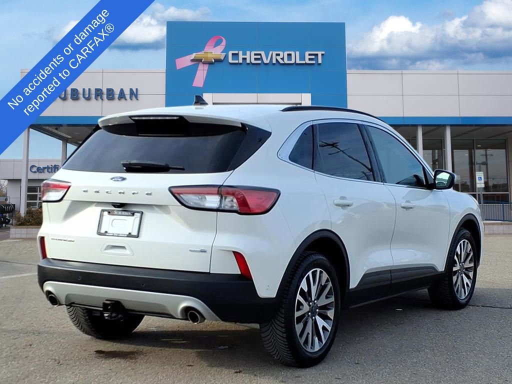 Used 2020 Ford Escape Titanium image 5