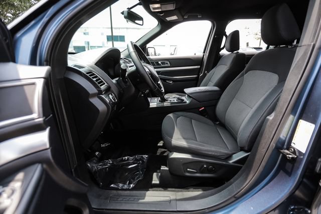 Used 2019 Ford Explorer XLT w/ Equipment Group 201A FWD image 19