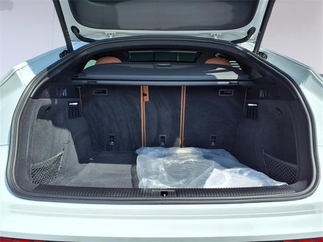 Used 2025 Audi Q5 2.0T Premium Plus w/ Premium Plus Package image 6