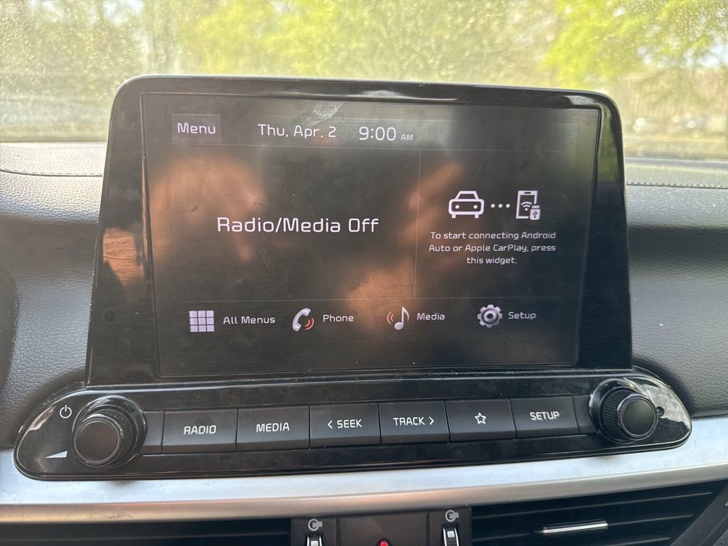 Used 2022 Kia Forte LXS image 11