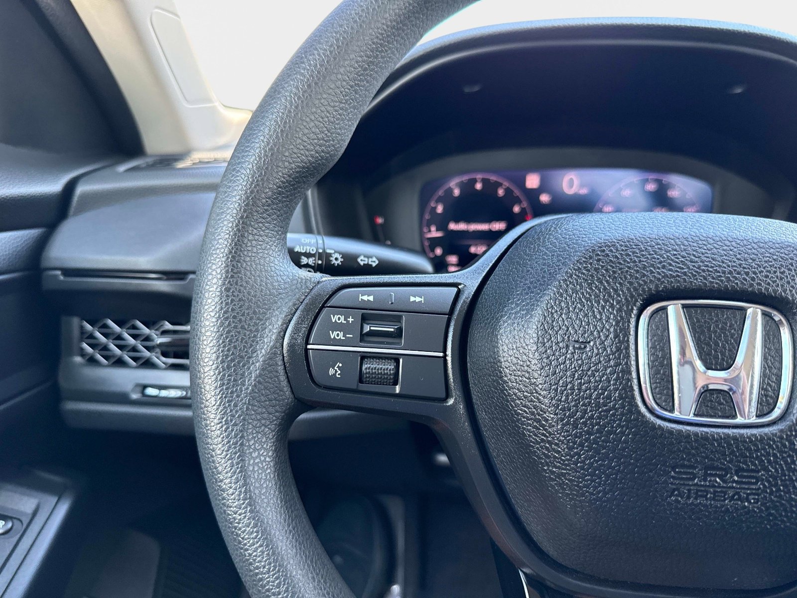 Used 2024 Honda Accord LX image 24