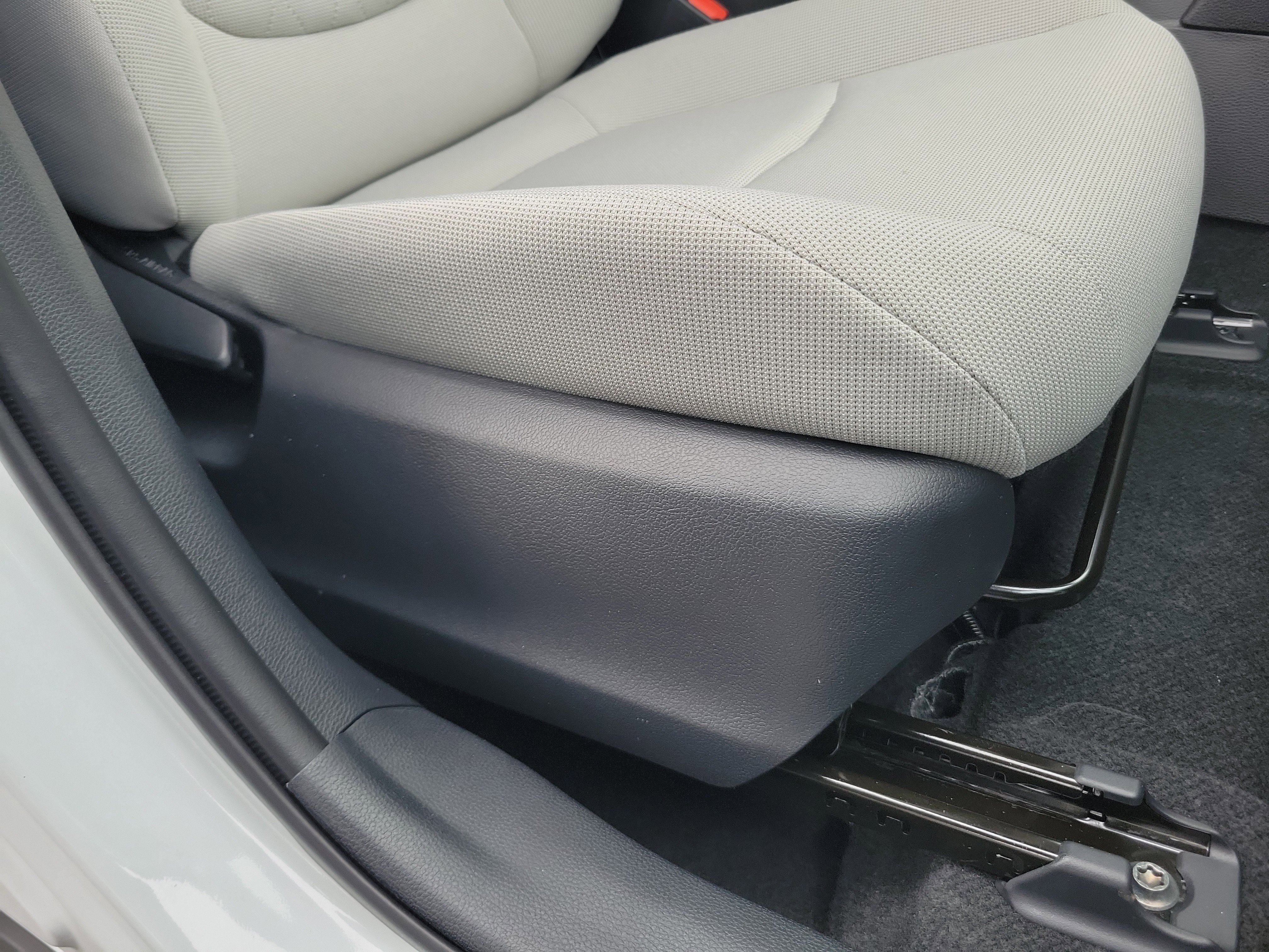 New 2026 Toyota Corolla Cross L image 30