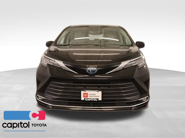 Used 2023 Toyota Sienna XLE FWD image 7