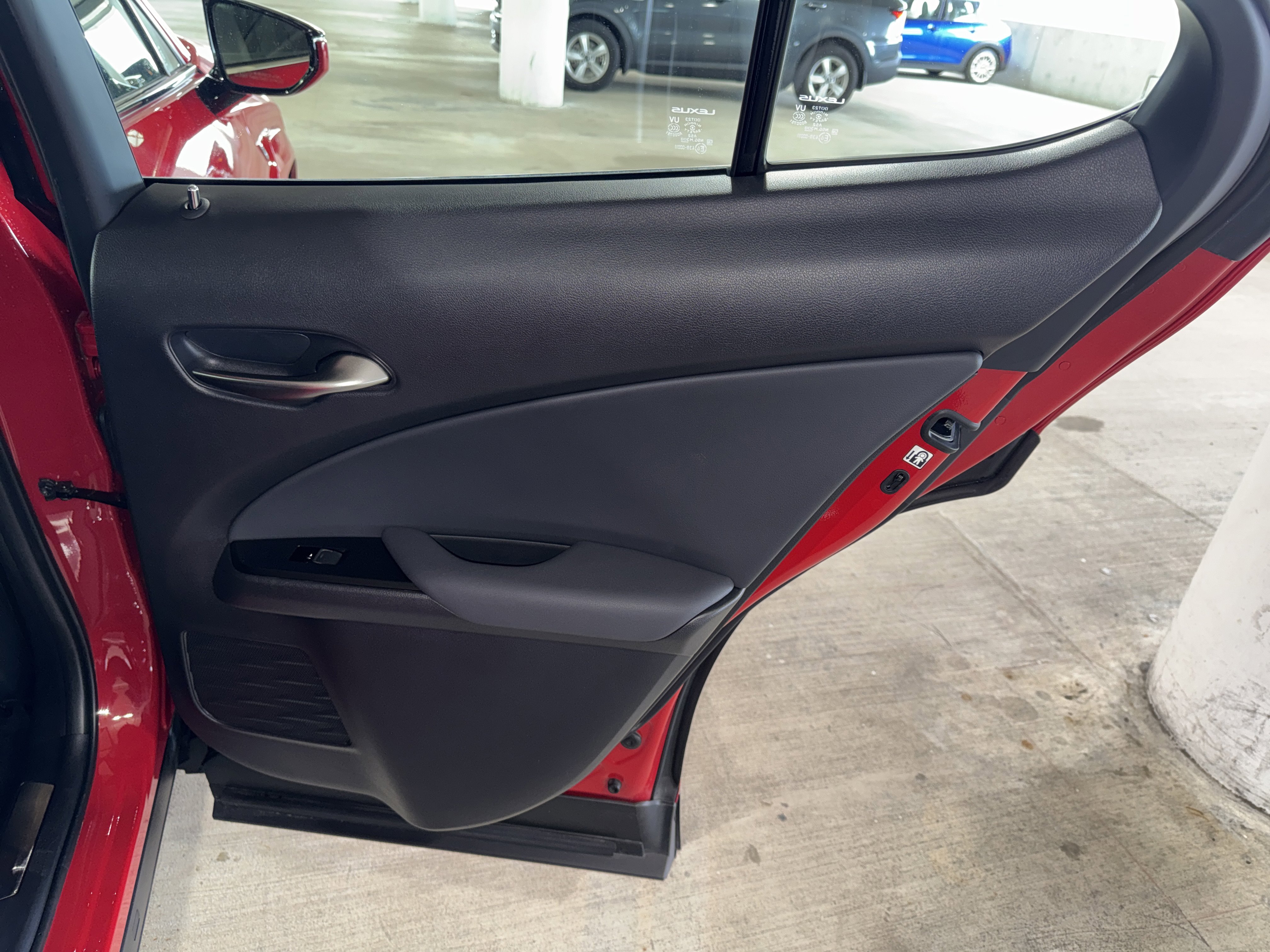 Used 2024 Lexus UX 250h F Sport image 11