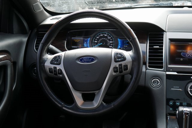 Used 2013 Ford Taurus Limited image 16