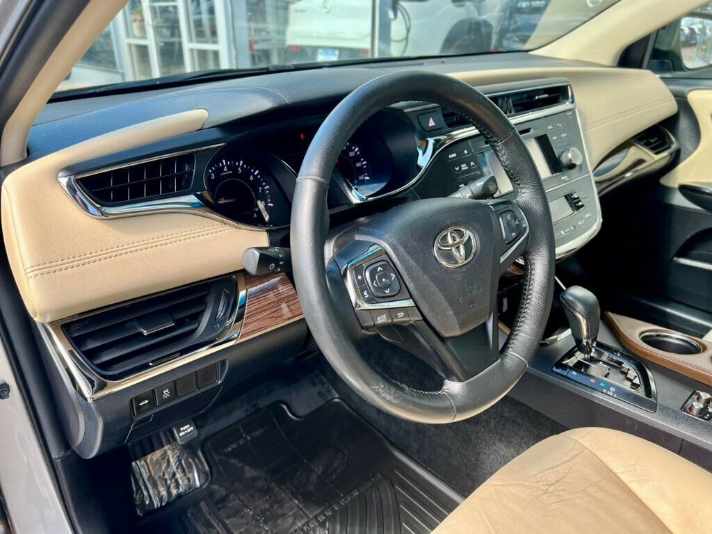 Used 2014 Toyota Avalon XLE Premium image 13