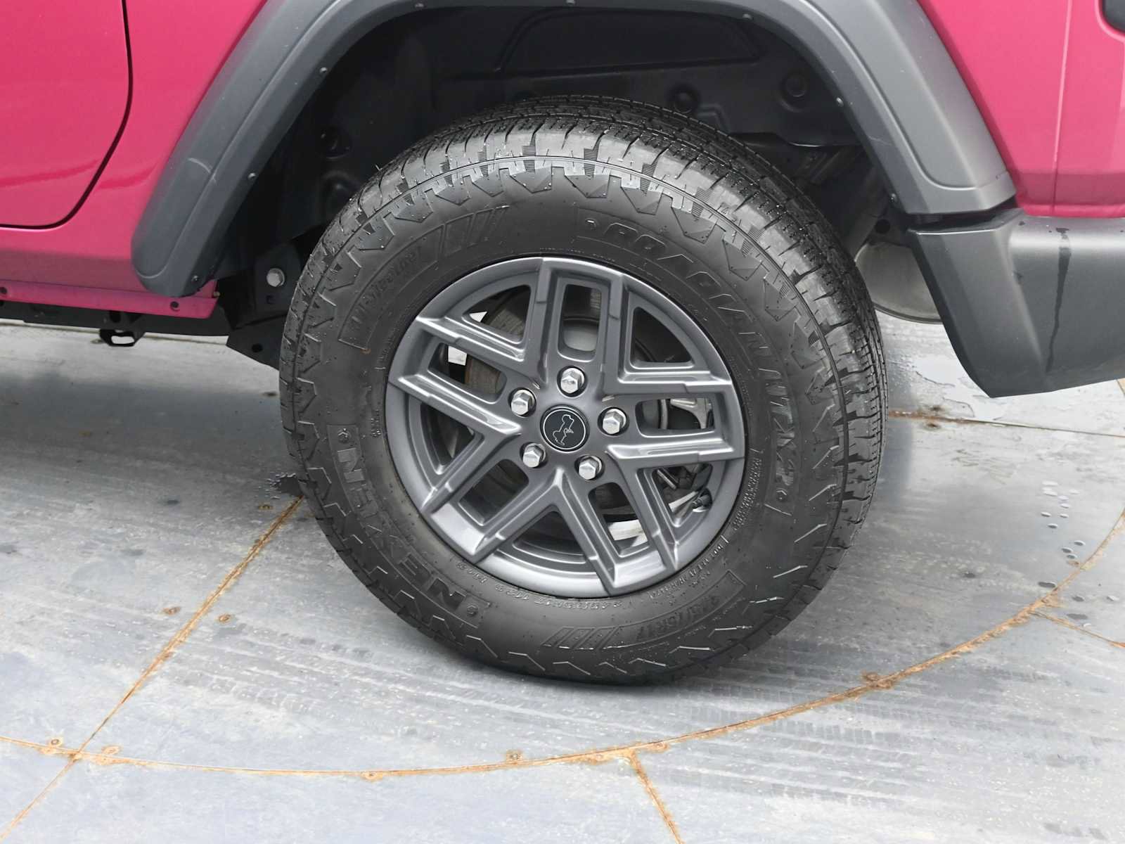 Used 2024 Jeep Wrangler Sport image 5