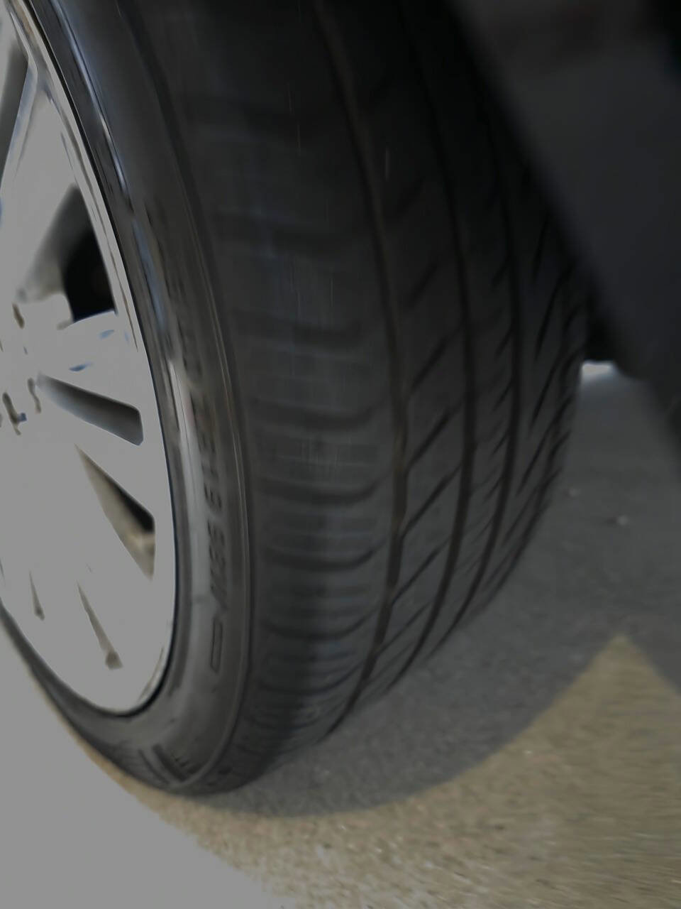 Used 2011 Jaguar XF Portfolio image 27