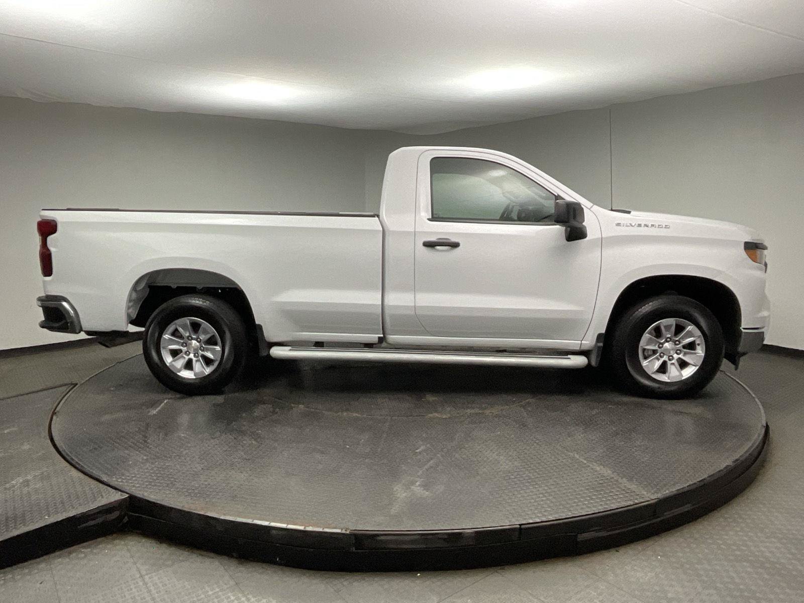 Used 2025 Chevrolet Silverado 1500 W/T RWD image 8