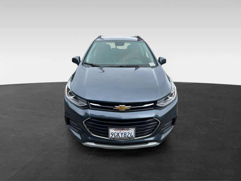 Used 2022 Chevrolet Trax LT w/ LT Convenience Package FWD image 7