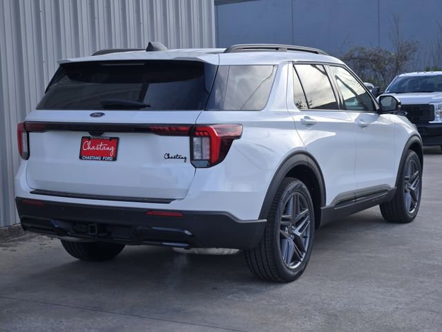New 2026 Ford Explorer ST-Line w/ ST-Line Street Pack image 7