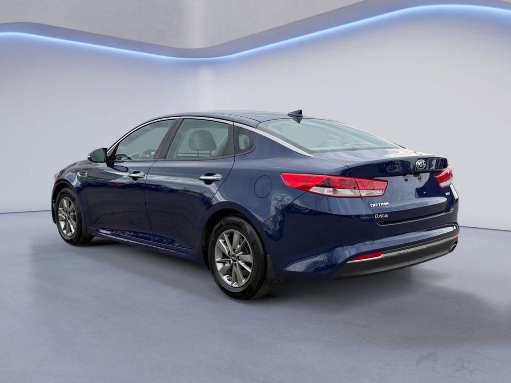 Used 2016 Kia Optima LX image 5