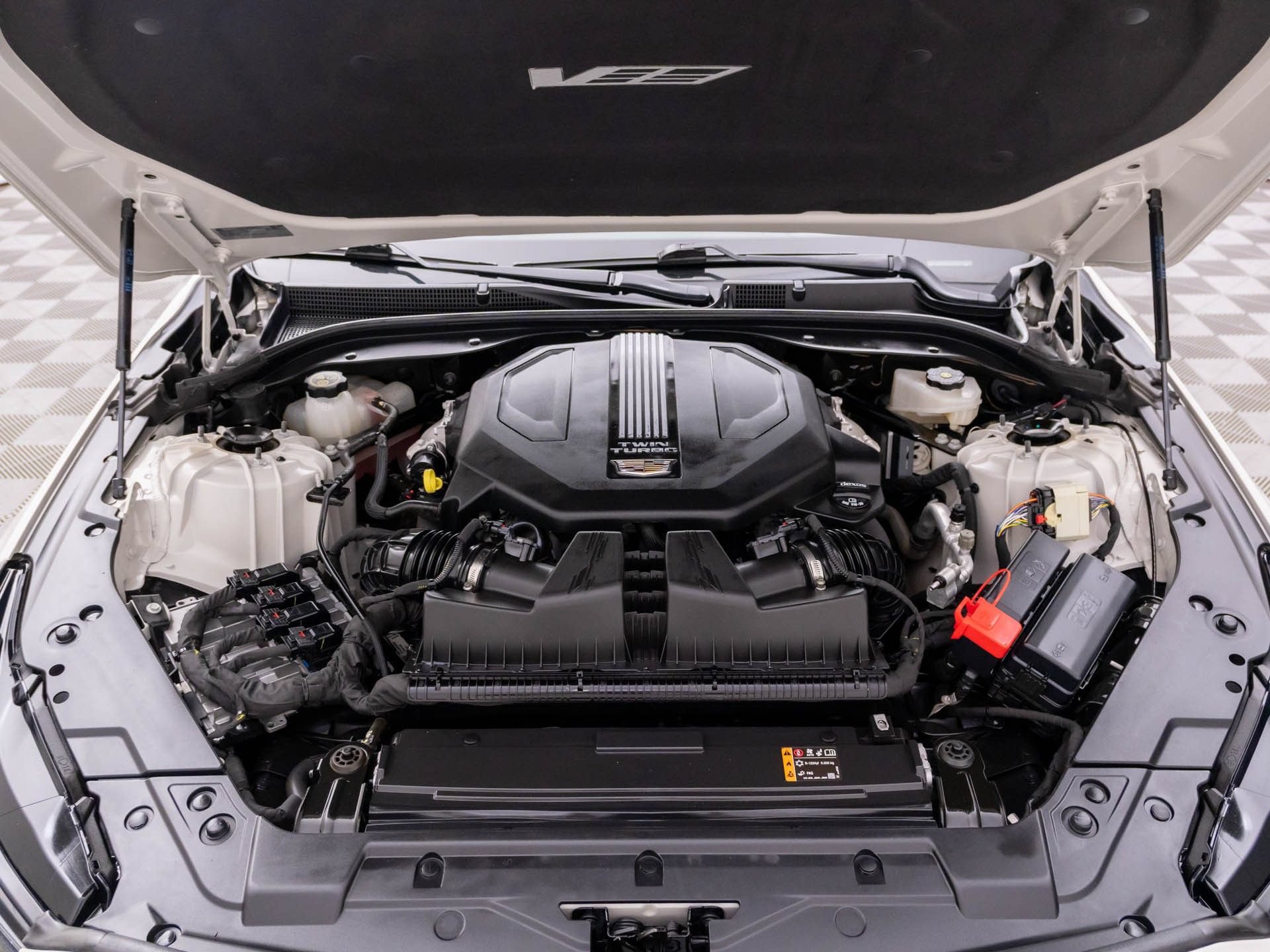 Certified 2023 Cadillac CT5 V w/ Platinum Package RWD image 34