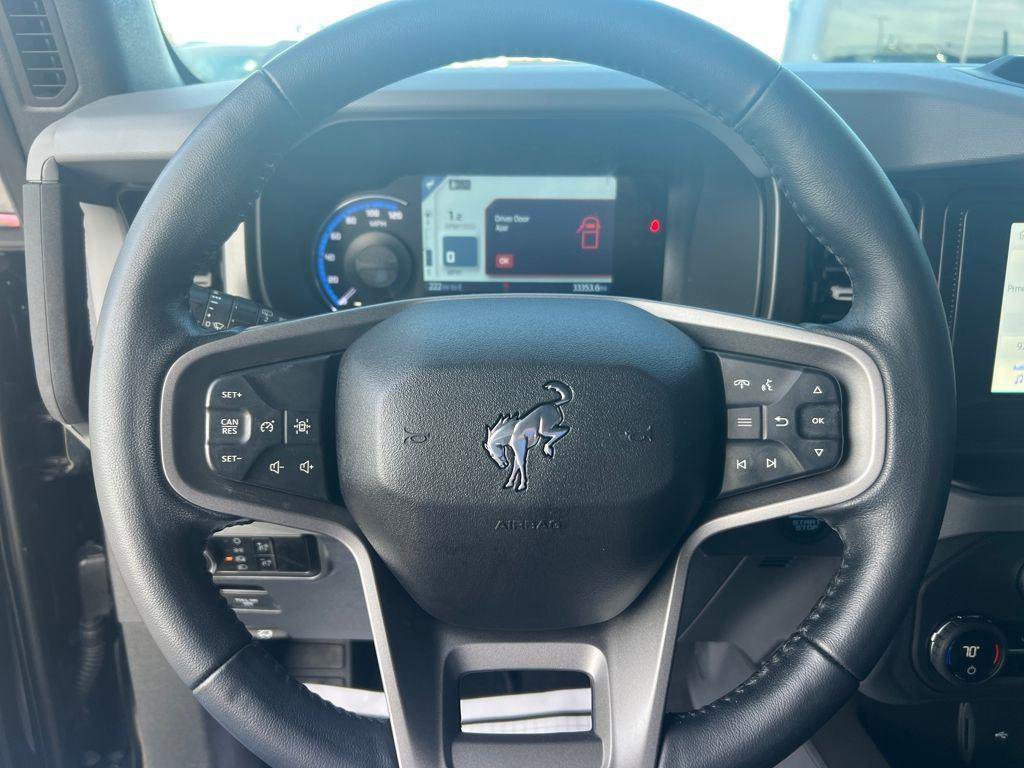 Used 2023 Ford Bronco Big Bend image 13