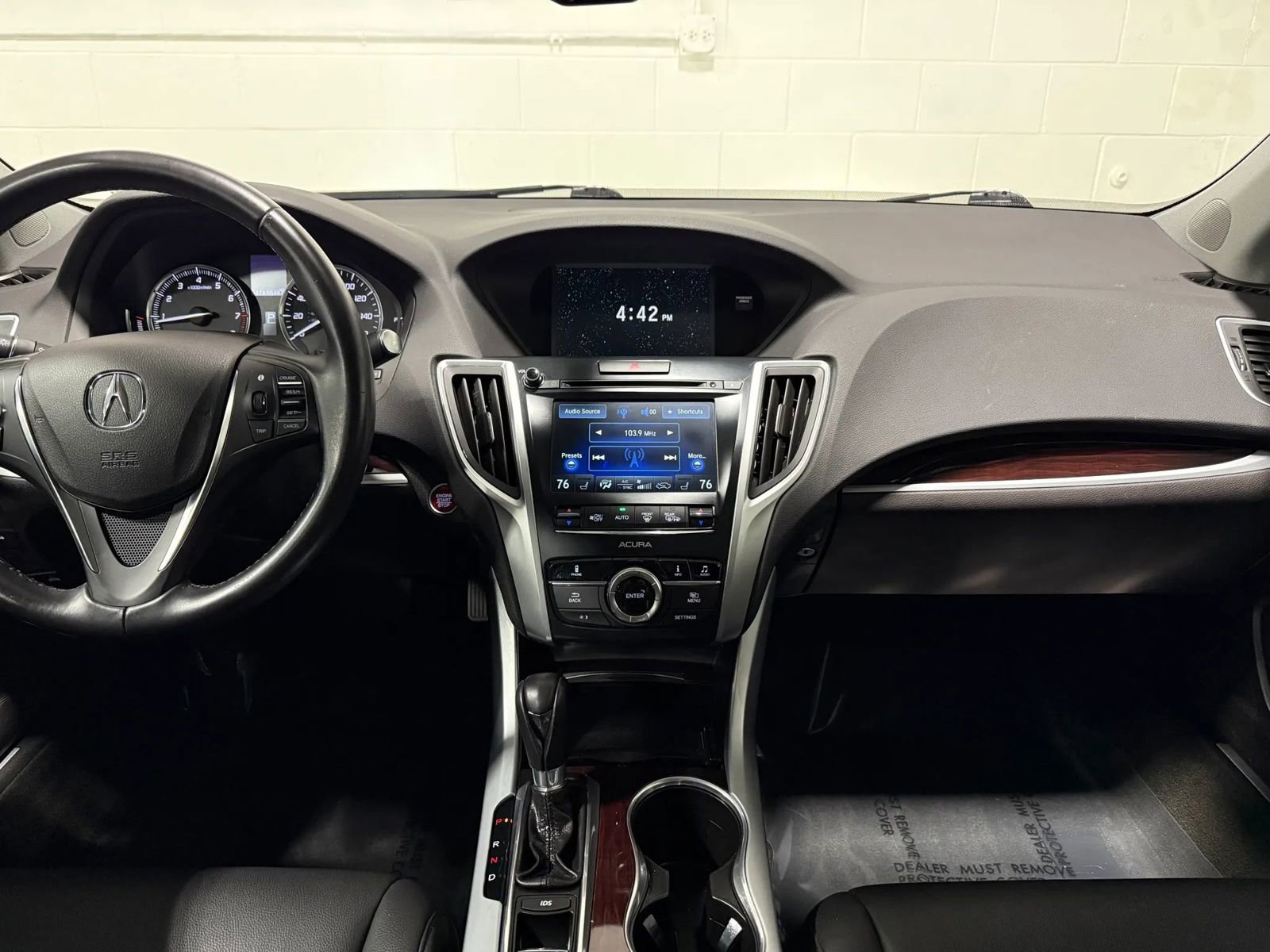 Used 2017 Acura TLX FWD image 21