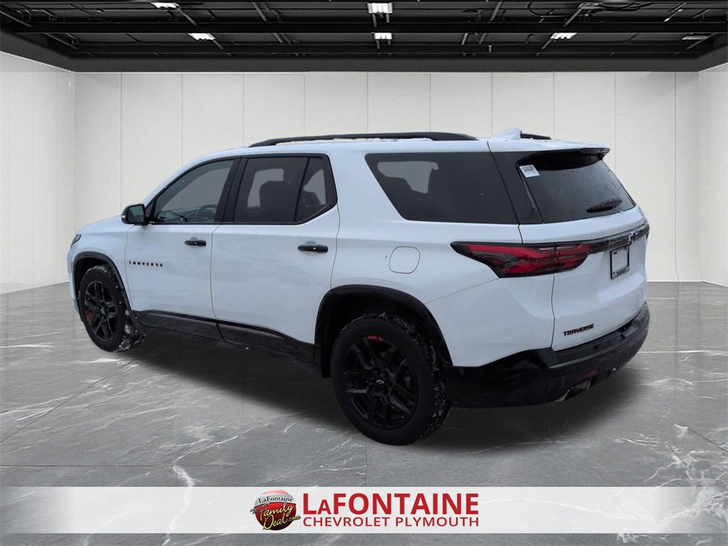 Used 2023 Chevrolet Traverse Premier w/ Redline Edition image 6