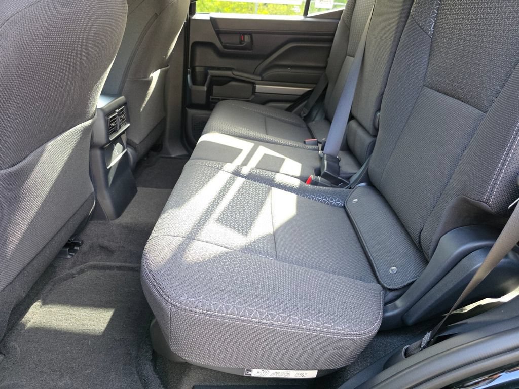 New 2026 Toyota 4Runner SR5 AWD/4WD image 23