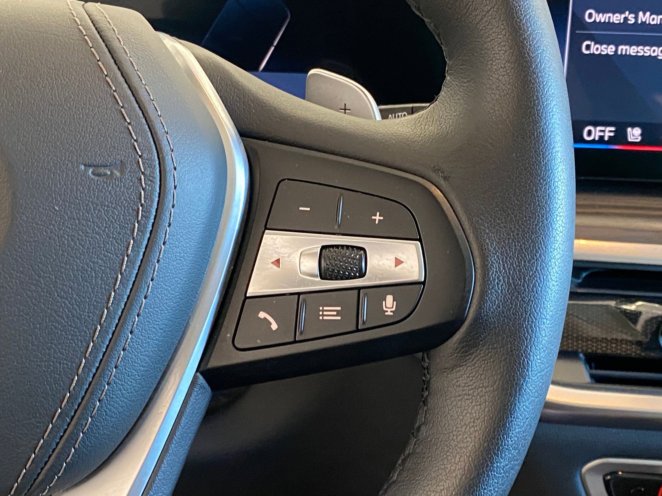 Used 2026 BMW X5 xDrive50e w/ Premium Package image 31