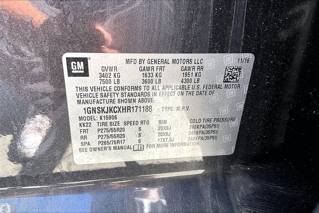 Used 2017 Chevrolet Suburban Premier AWD/4WD image 34