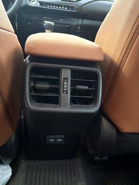 Used 2022 Lexus UX 200 w/ Premium Package FWD image 20