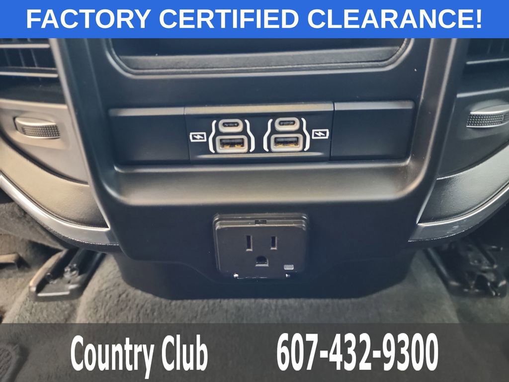 Used 2024 RAM 1500 Laramie image 26