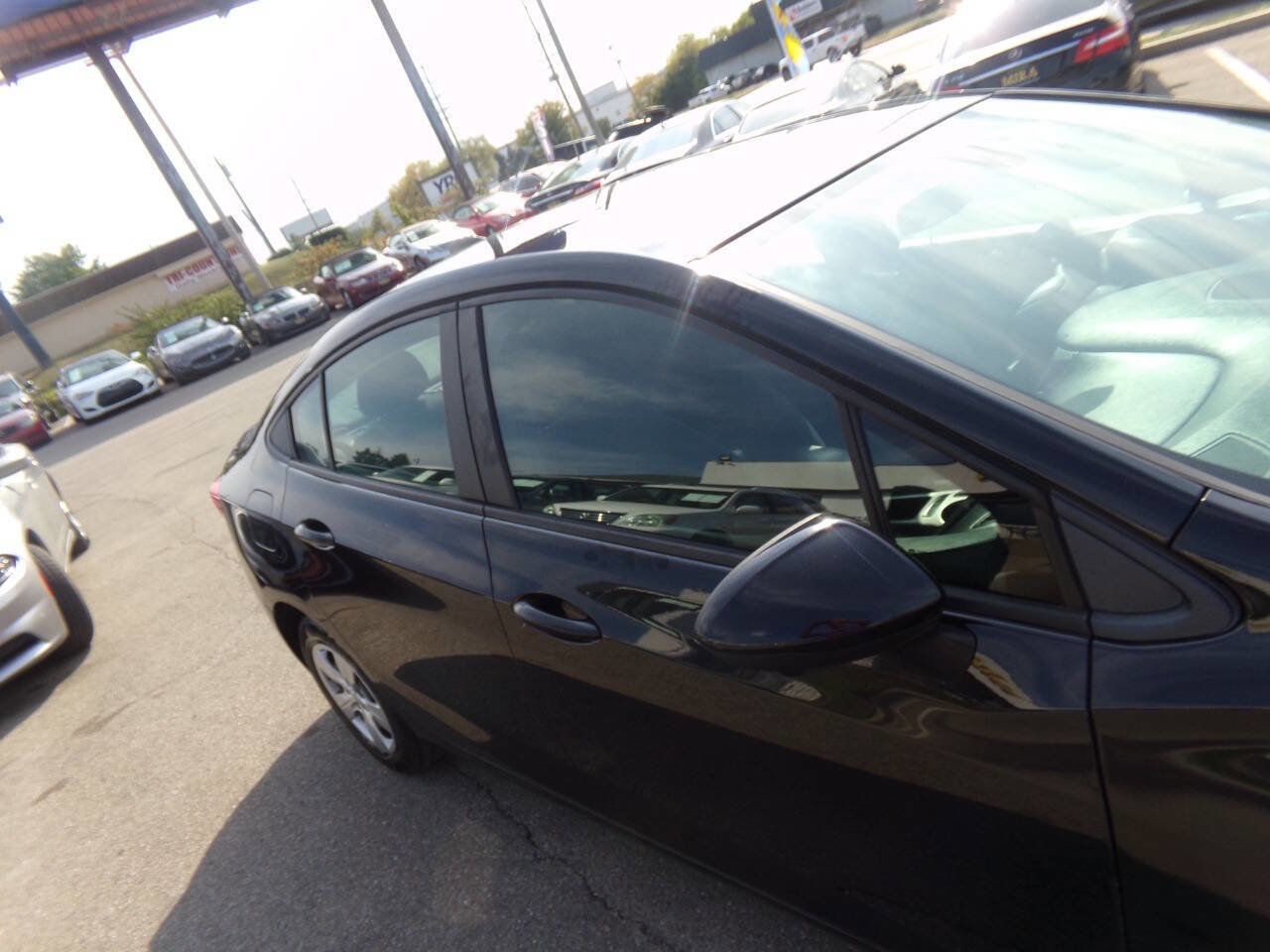 Used 2017 Chevrolet Cruze LS image 37