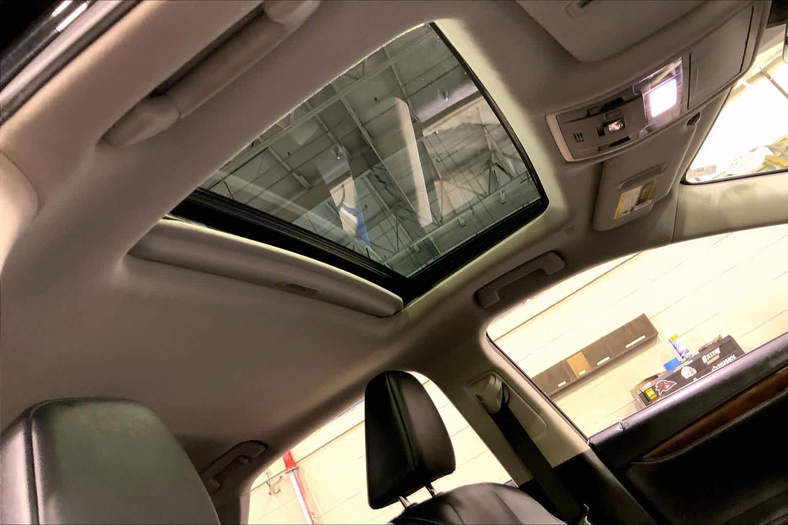 Certified 2022 Lexus RX 350 AWD w/ Premium Package image 14