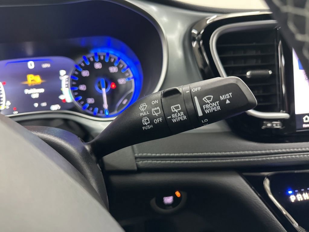 New 2026 Chrysler Pacifica Limited w/ S Appearance Package image 35