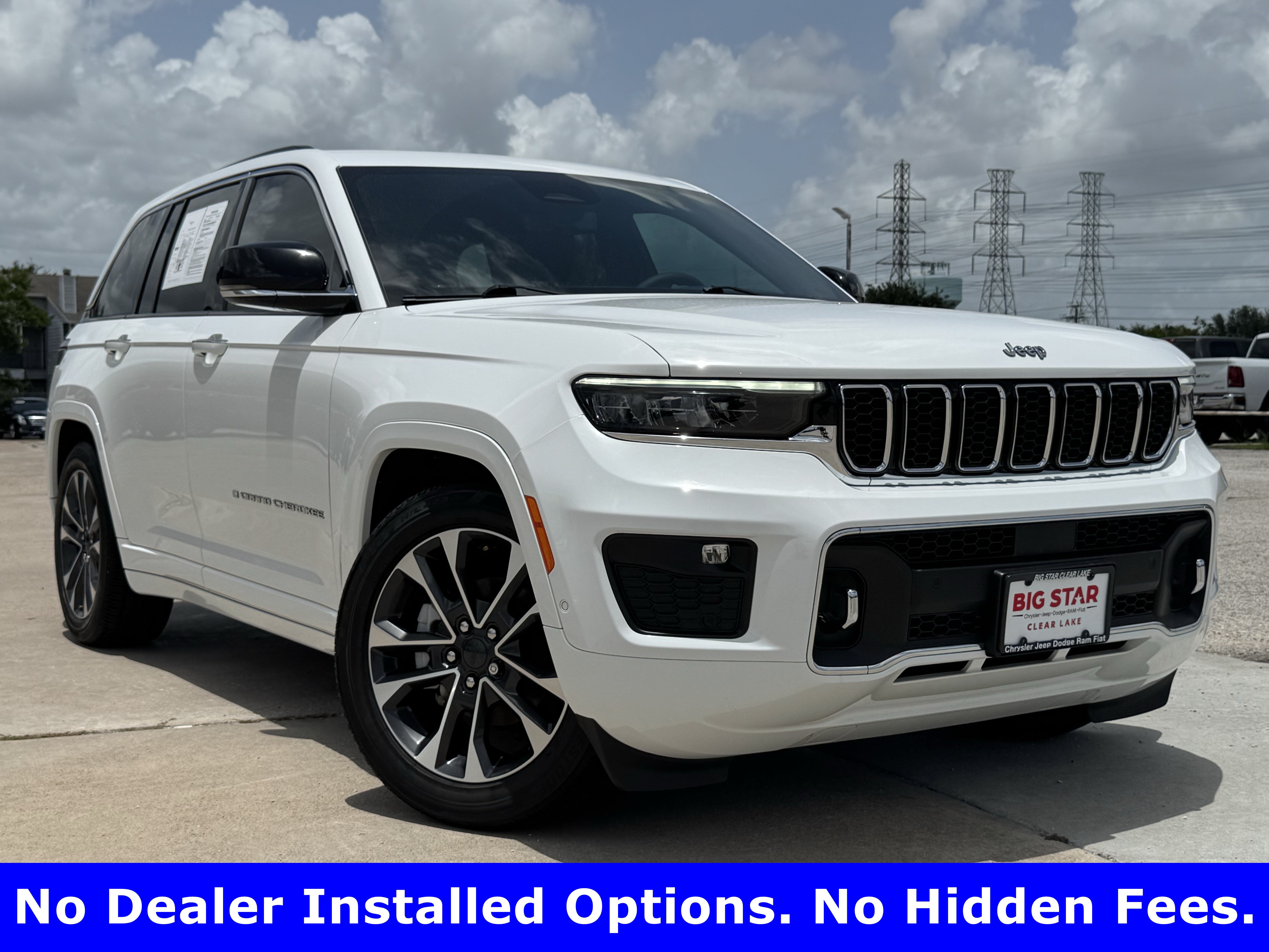 Used 2024 Jeep Grand Cherokee Overland w/ Luxury Tech Group IV AWD/4WD image 2