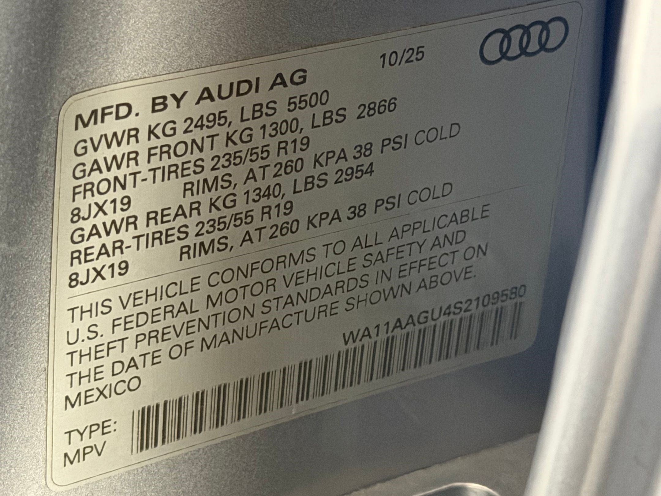 Certified 2025 Audi Q5 Premium AWD/4WD image 27