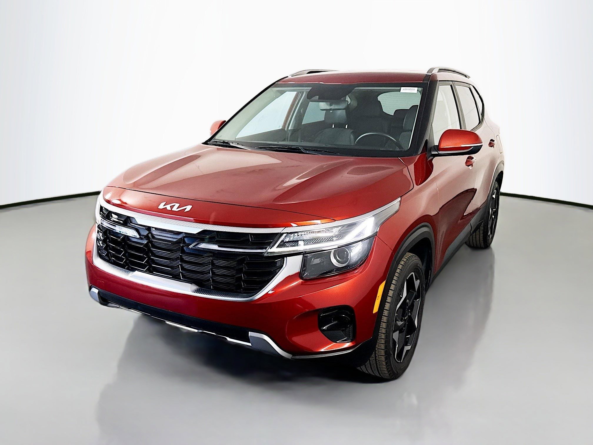 Used 2025 Kia Seltos S image 4