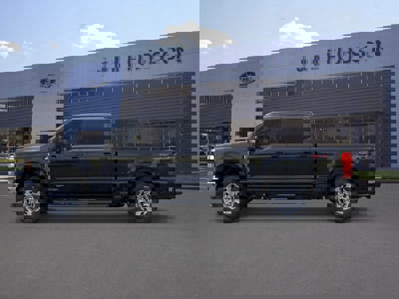 New 2026 Ford F250 XLT image 3